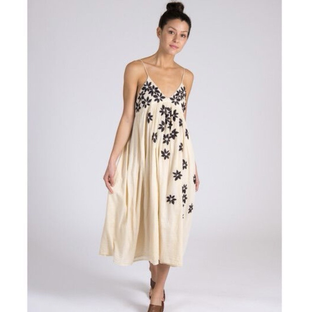 Everbloom Meadow Midi Dress In Tea Size Large (MSRP $218) NWT‎ 100% Cotton